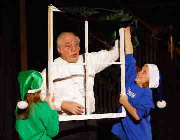 Great Play for Community Theatres and Kids! A Christmas Carol!