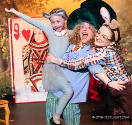 Fun play for kids to perform Alice in Wonderland
