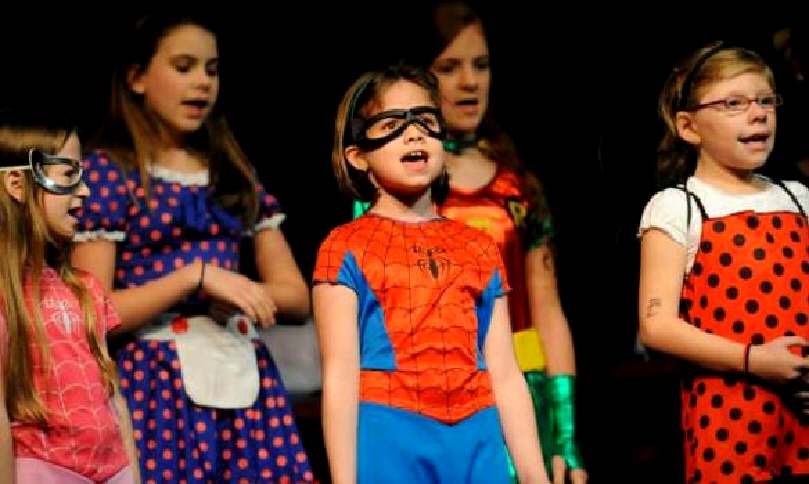 Children May Choose Their Favorite Toy to Perform!  A Christmas Peter Pan!