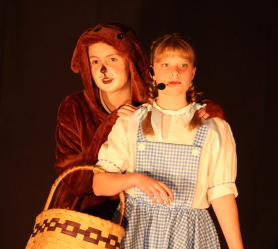 A Christmas Wizard of Oz play script