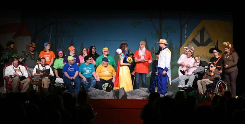 Snow White Play for Kids to Perform