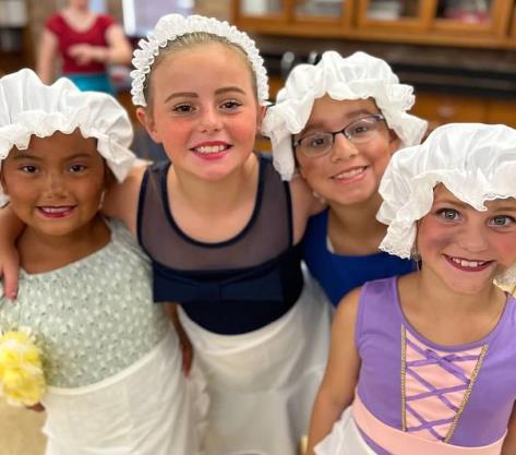 Large Cast Play for Kids to Perform