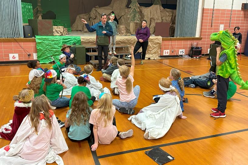 School Play for kids to perform