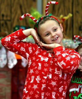 Twas the Night Before Christmas Play for Schools