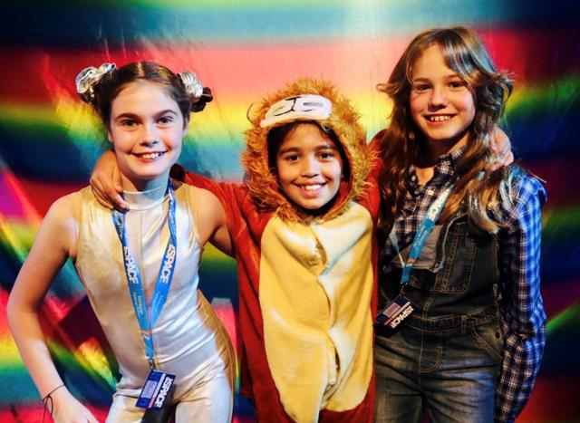 Kids perform ArtReach's Wizard of Oz